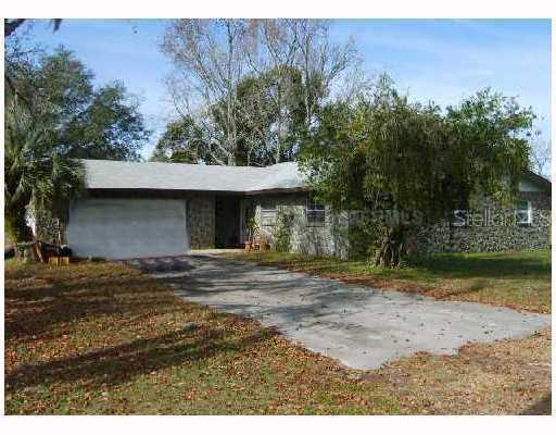 18516 Barton Dr., Lutz, FL 33549
