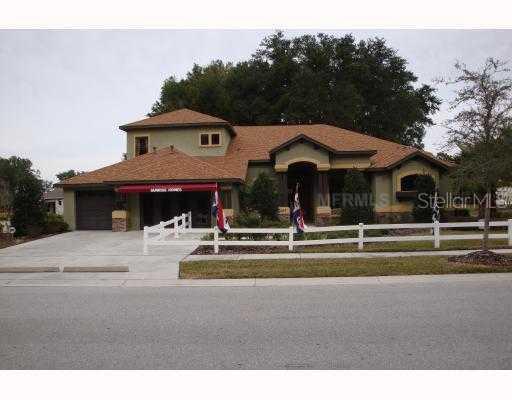 107 Falling Water Dr., Brandon, FL 33511