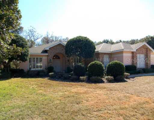 603 Surrey Ln., Lutz, FL 33549