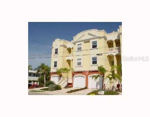 120 Brightwater Dr. #6, Clearwater, FL 33767