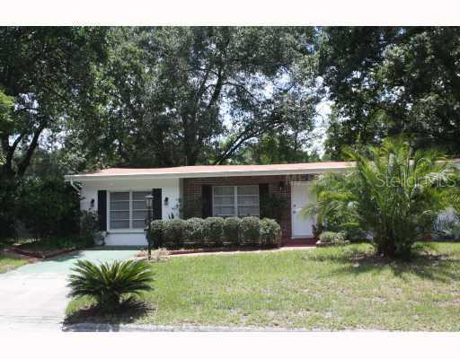 209 Park Ridge Ave., Temple Terrace, FL 33617