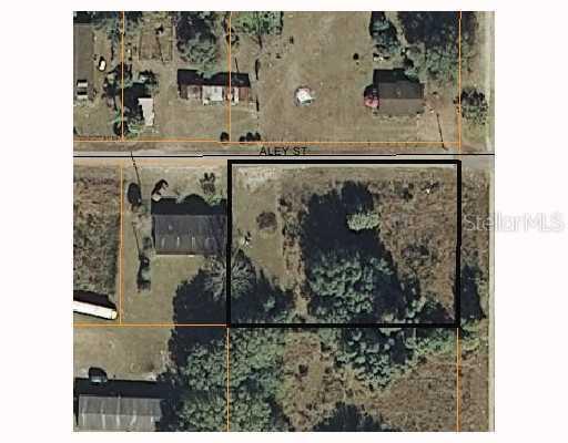 409 Railroad St., Wimauma, FL 33598