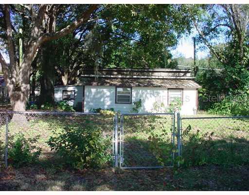 207 4th Ave., Lutz, FL 33548