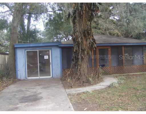 2410 Oakdale St., Seffner, FL 33584