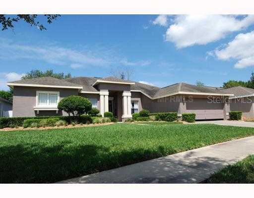 1110 Lumsden Trace Creek, Valrico, FL 33594