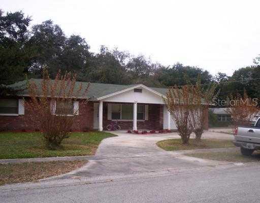509 N Larry Cir., Brandon, FL 33511