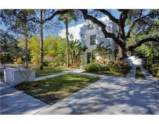 2515 W Shell Point Rd., Tampa, FL 33611