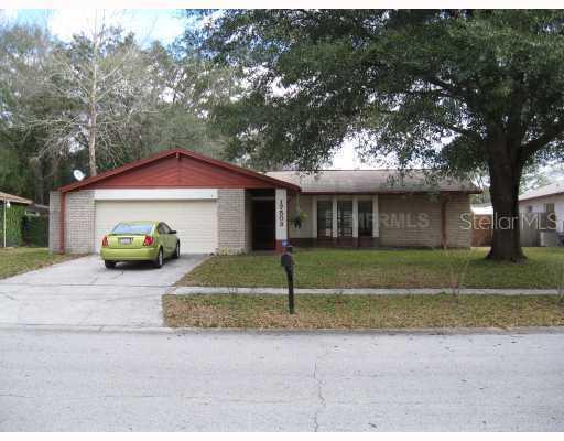 17503 Cranbrook Dr., Lutz, FL 33549