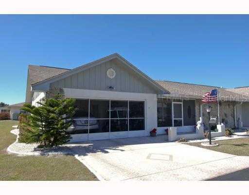 1208 Lakehouse Ct. #4, Sun City Center, FL 33573