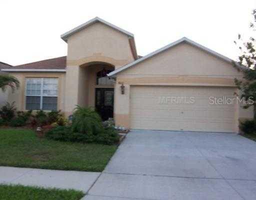 8013 Moccasin Trail Dr., Riverview, FL 33578