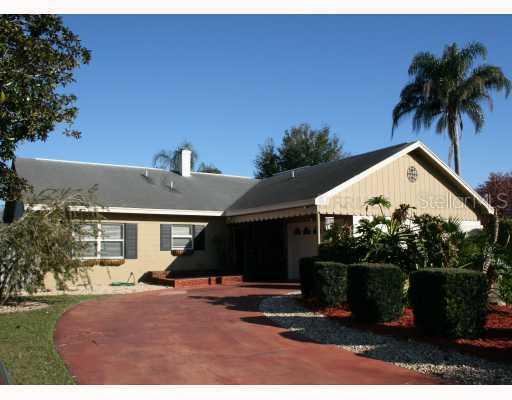 910 Hedgewood Ct., Winter Park, FL 32792