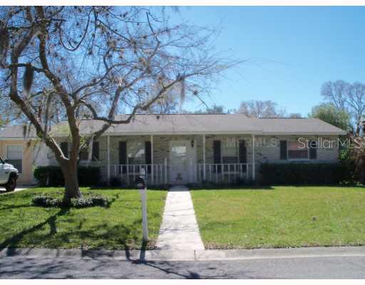 913 Hillside Ter., Brandon, FL 33511