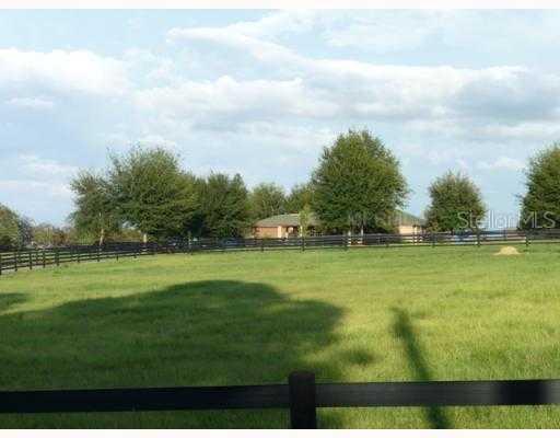 15212 Dionna Way, Dade City, FL 33523