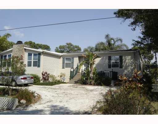 135 18th St., Ruskin, FL 33570