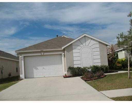 7445 Oxford Garden Cir., Apollo Beach, FL 33572