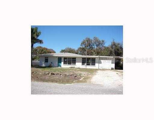 386 Plantation Rd., Venice, FL 34293