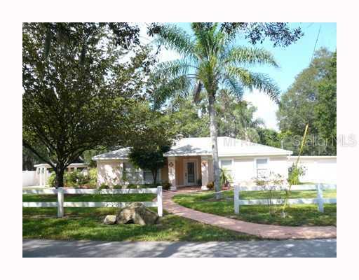 19202 Blount Rd., Lutz, FL 33558