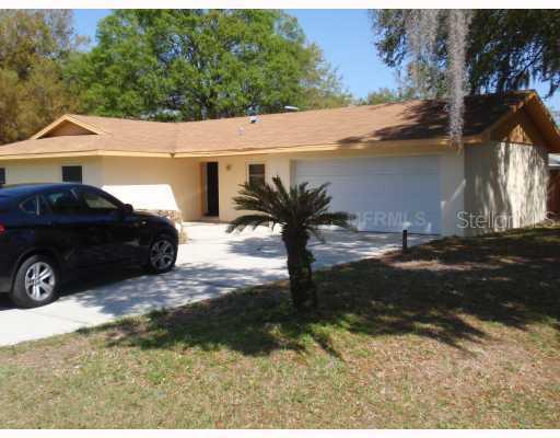 1806 E Cherry St., Plant City, FL 33563