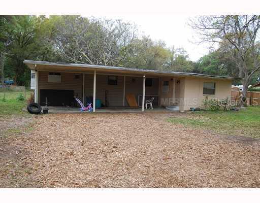 902 Orange Blossom Ln., Seffner, FL 33584