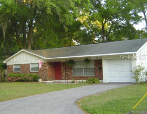 401 2nd Ave., Lutz, FL 33549