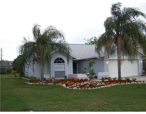 4601 9th Ave., Bradenton, FL 34208