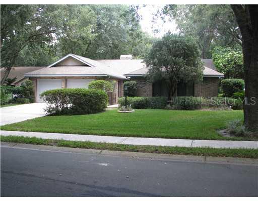 614 Hidden Lake Dr., Brandon, FL 33511