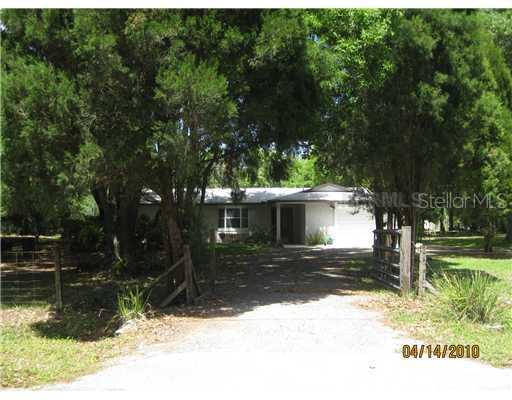 1665 Oakwood Ct., Lutz, FL 33558