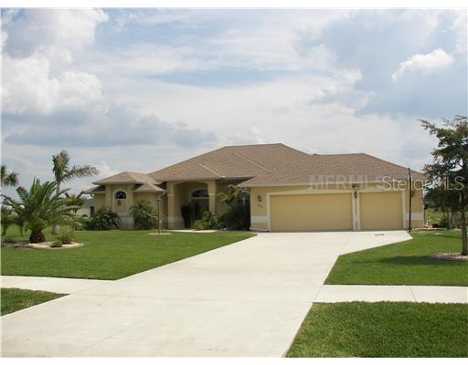 527 Royal Poinciana, Punta Gorda, FL 33955