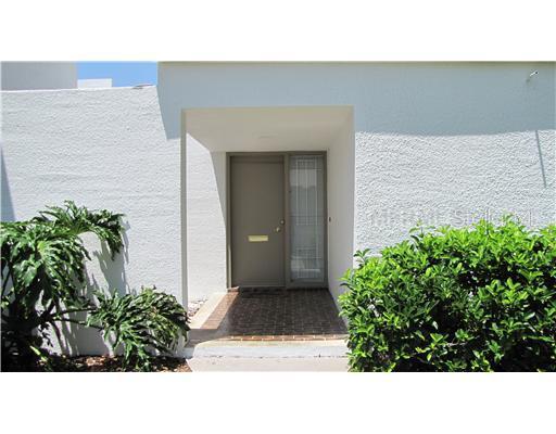 14117 Cypress Run, Tampa, FL 33618