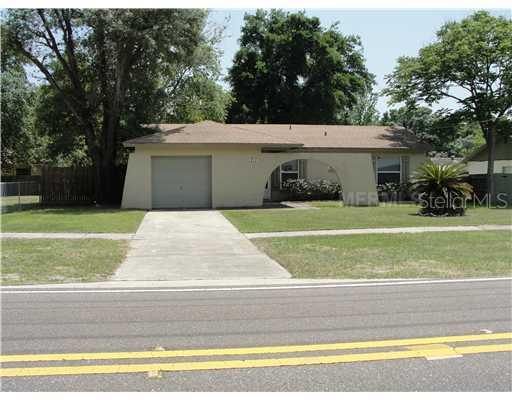 210 W Wheeler Rd., Seffner, FL 33584