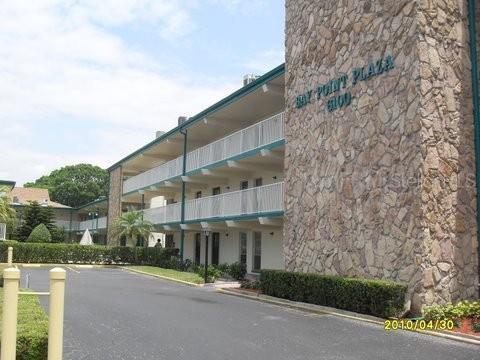 6100 12 St. #216, St. Petersburg, FL 33705