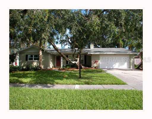 10316 Lake Carroll Way, Tampa, FL 33618