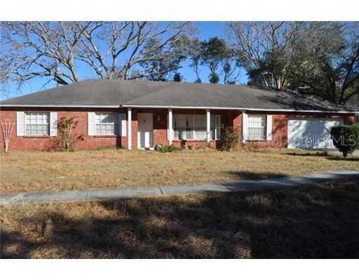 112 Jeffrey Dr., Brandon, FL 33511