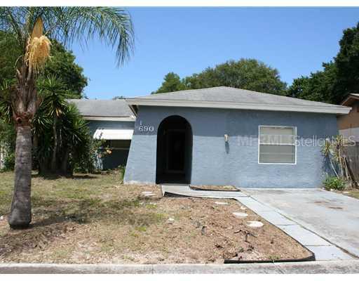 1690 E Orangeside Rd., Palm Harbor, FL 34683