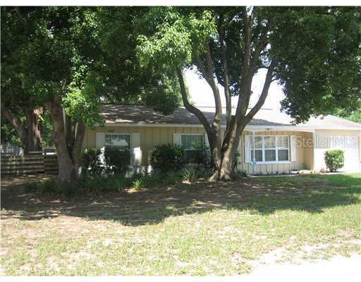 202 Mary Ellen Ave., Seffner, FL 33584