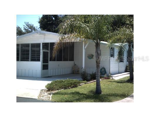 2102 Lake Linda Cir., Lutz, FL 33558
