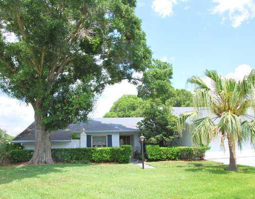 14045 Ellesmere Dr., Tampa, FL 33624