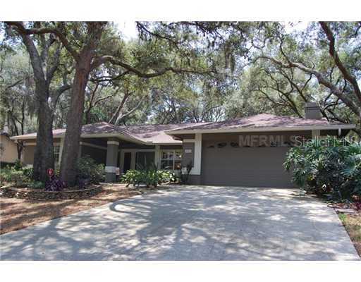 2763 Buckhorn Oaks Dr., Valrico, FL 33594