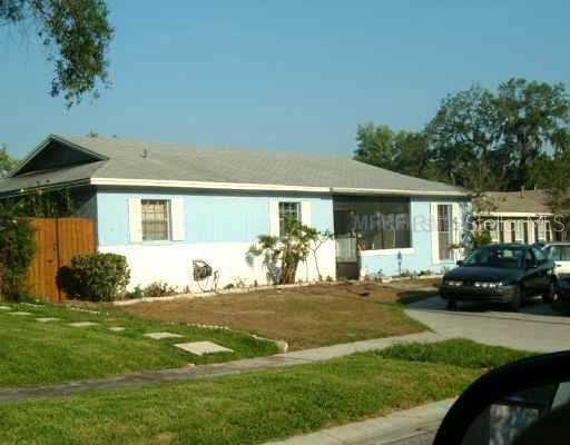 625 Barkfield Loop, Brandon, FL 33511