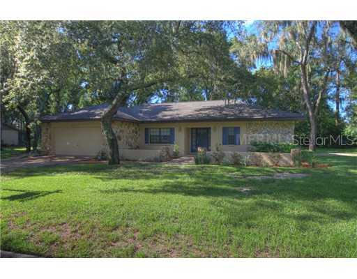 2411 Burlwood Dr., Lutz, FL 33548