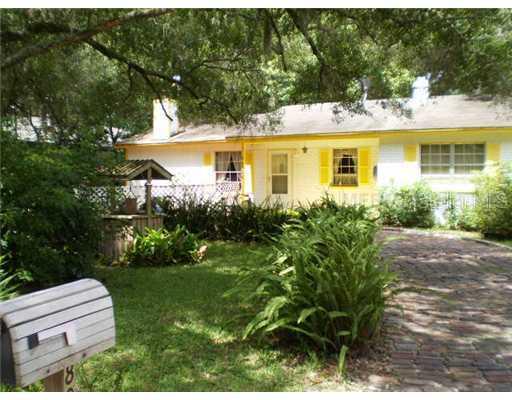 8008 N Gomez Ave., Tampa, FL 33614
