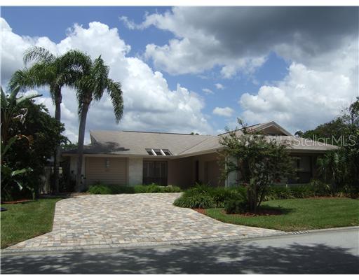 13517 Clubside Dr., Tampa, FL 33624