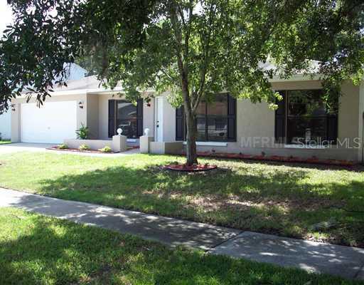 3703 Kalewood Pl., Valrico, FL 33596