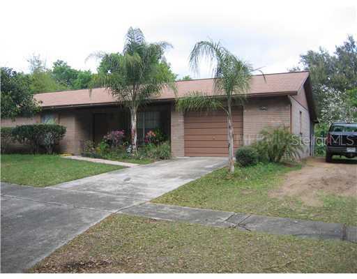 2342 S Merrily Creek, Seffner, FL 33584