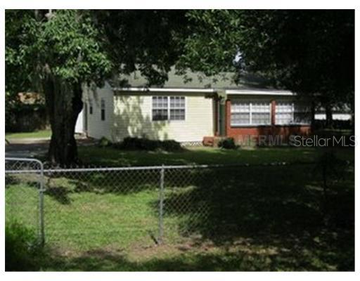 2318 Magnolia Ave., Seffner, FL 33584