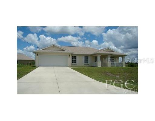 715 Ferndale Ave., Lehigh Acres, FL 33974