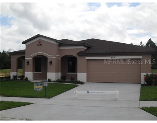 802 Woods Landing Drive, Minneola, FL 34715