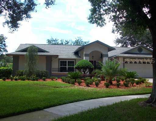 3904 Broomsedge Ln., Valrico, FL 33596
