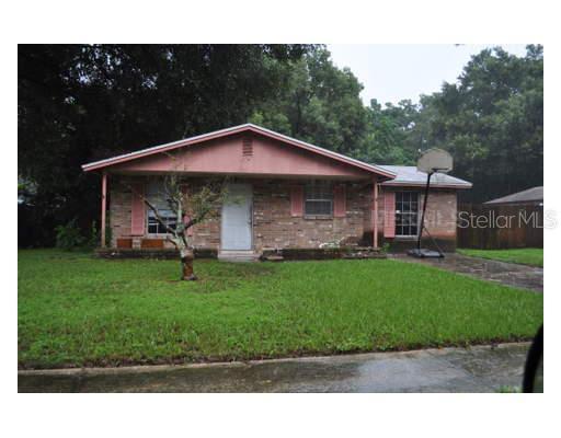 803 Walnut Dr., Seffner, FL 33584