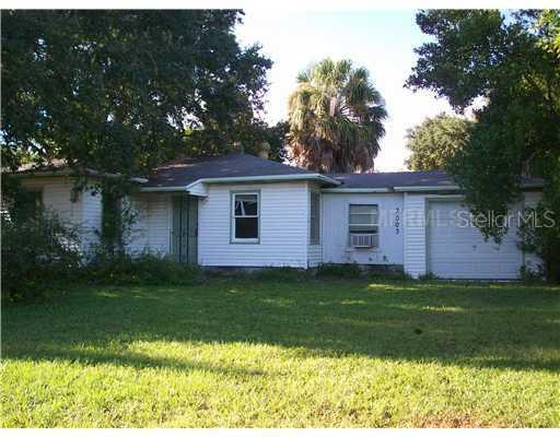 3003 N Adams St., Tampa, FL 33611